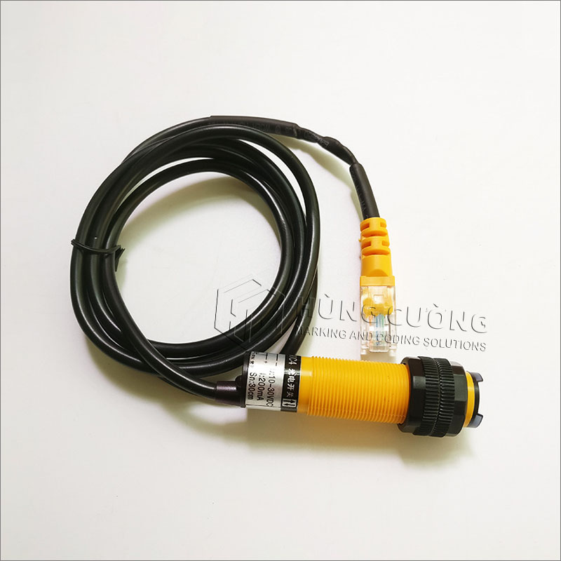 5. Cam-bien-e3f-ds304c