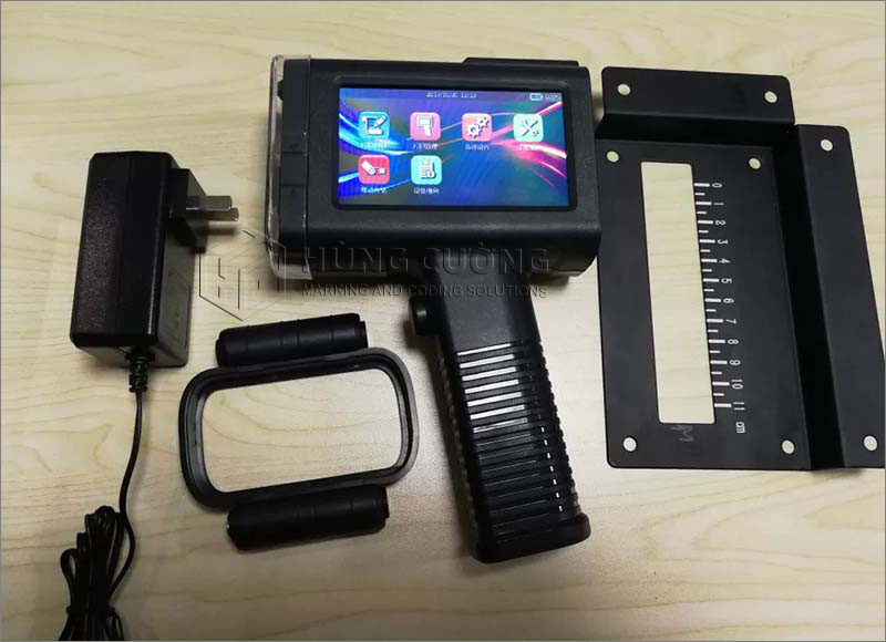 12. May-in-phun-date-cam-tay-bt-127